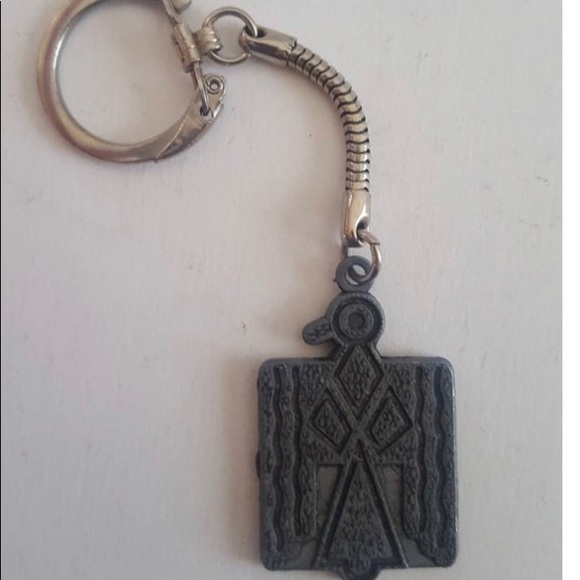 Vintage 1960 Thunderbird Key Chain - Picture 2 of 3